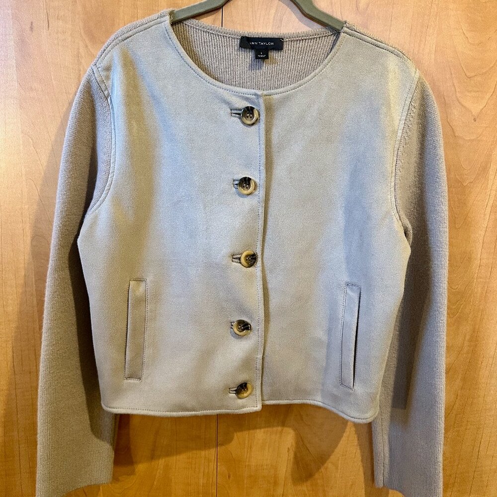 Ann Taylor Cropped Button Front Jacket Cardigan Size L